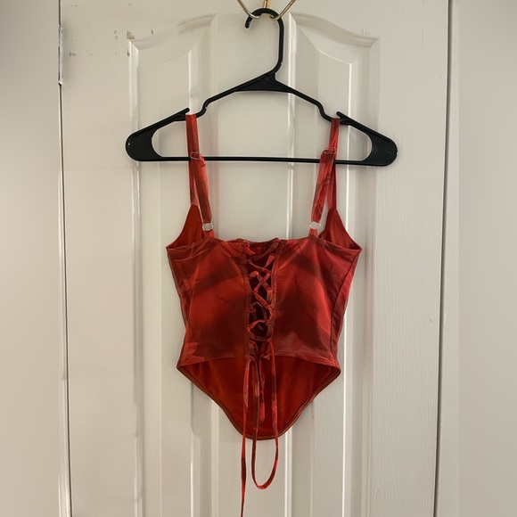 MESHKI Lace Up Corset Rose - Picture 2 of 4